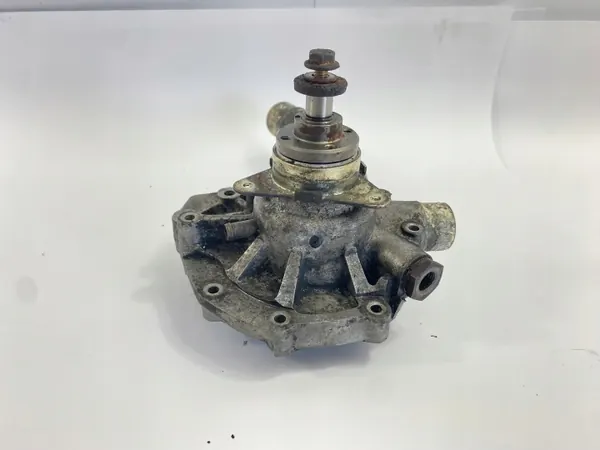 Vesipumppu OEM 1022011001 Mercedes M102 moottorille image 5