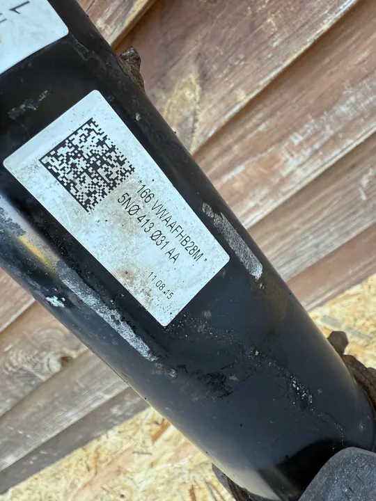 VW TIGUAN 15r McPherson Destro Anteriore Snodo 5N0413031AA image 4