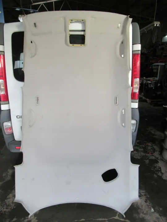 SKODA YETI PODSUFITKA SZARA OPOLSKIE - Usado image 2