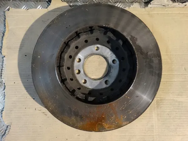 Voorste Remschijf Porsche Cayenne 7P Turbo 1 image 2