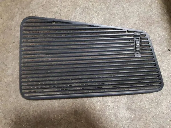 BMW 7 E32 console luchtinlaat OEM 64221375564 image 2