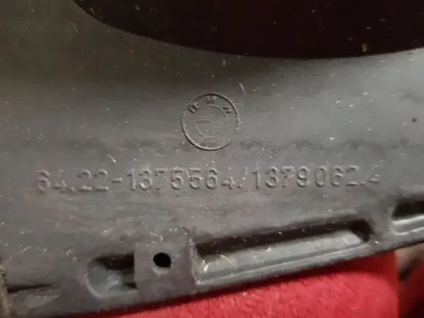 BMW 7 E32 console luchtinlaat OEM 64221375564 image 3
