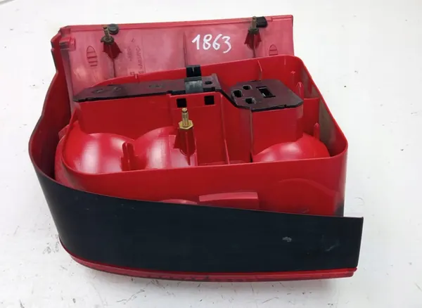 LÁMPARA TRASERA IZQUIERDA VOLKSWAGEN PASSAT image 3