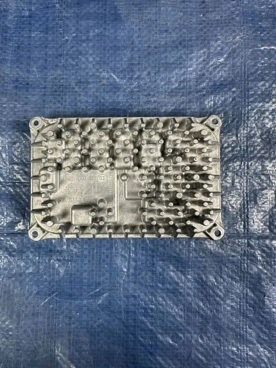 Ljusstyrningsmodul OEM A2479004907 Mercedes image 2