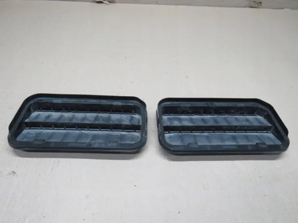 Grille de ventilation arrière gauche OEM 13588034 Camaro VI image 4