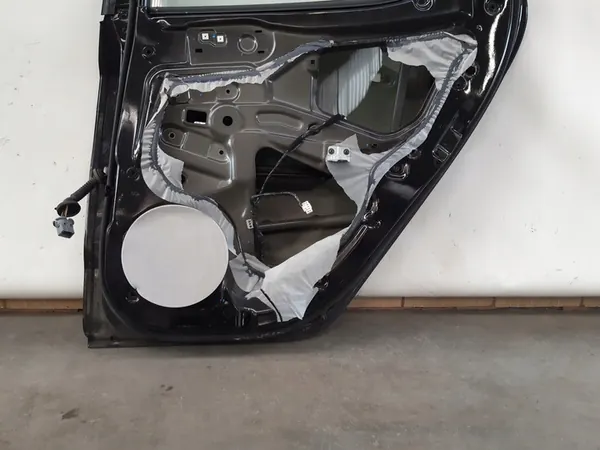 Höger Bakdörr X5B Hyundai i10 image 7