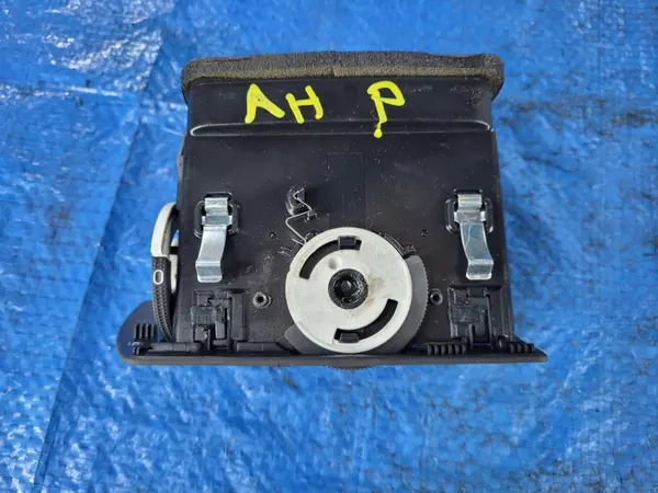 OEM 13228916 höger ventilationsgall för Opel Astra H image 5