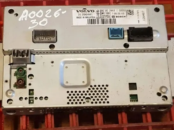 Ordinateur de Bord Volvo V60 OEM 31396001 image 2