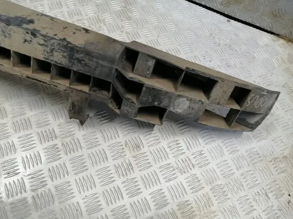 OEM 8200258961 Taka-puskurin liukupalkki Käytetty image 3