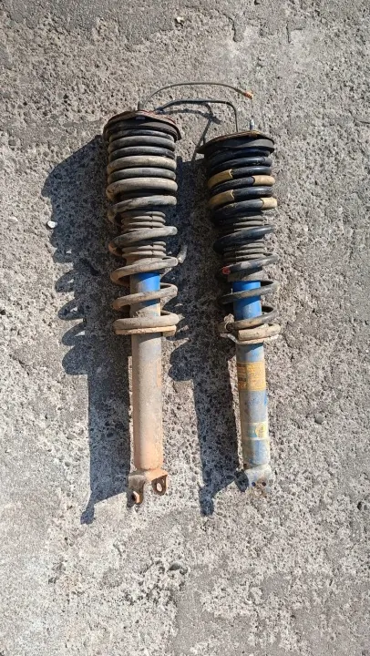 OEM Rechter Hinterer Stoßdämpfer für Nissan GT-R R35 image 2