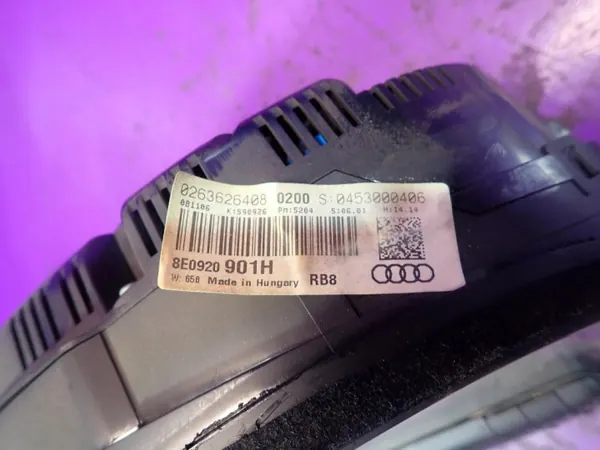 Cuadro de Instrumentos Audi OE OEM Zawada-373595- Usado image 10
