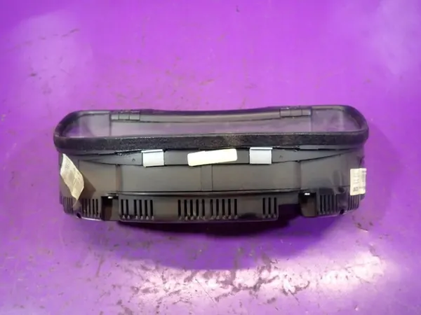 Cuadro de Instrumentos Audi OE OEM Zawada-373595- Usado image 8