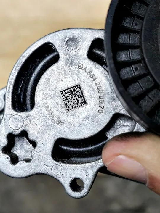 Mercedes-Benz OE A 654 200 00 70 Remspännare image 4