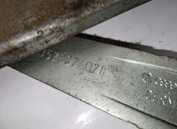 Elemento do Mecanismo da Janela Frontal Direita Volkswagen Passat image 7