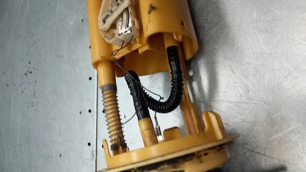 Brandstofdrijver Peugeot Partner I 1.9D 9625476380 image 3