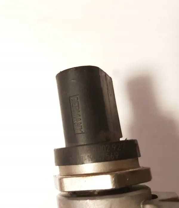 Mercedes-Benz GL X166 2015 Rechte Einspritzleiste A6420703095 image 2