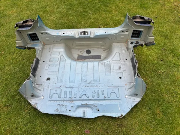 PEUGEOT 208 II Takaikkunan sähköinen säädin OEM image 4
