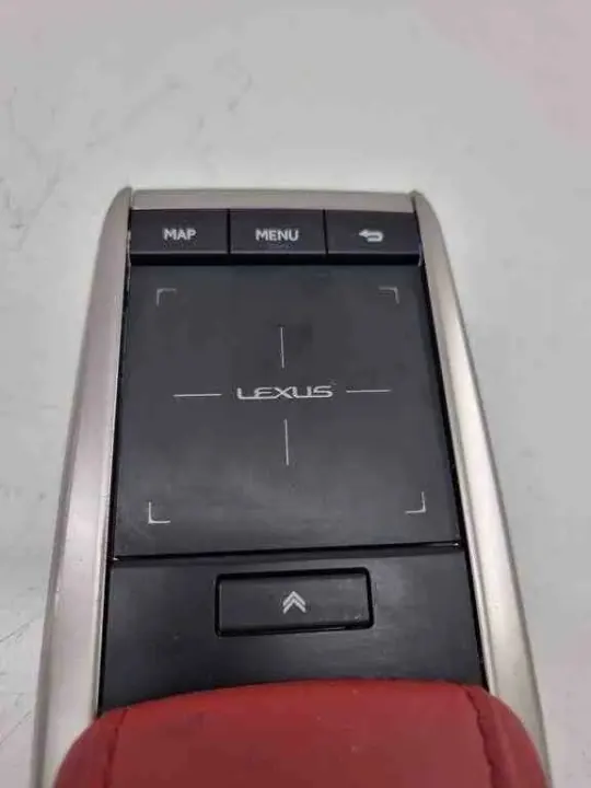 Fusible batería Lexus OEM 8478048240 - Usado image 4