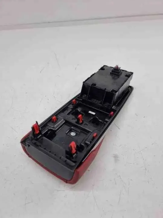 Fusible batería Lexus OEM 8478048240 - Usado image 5