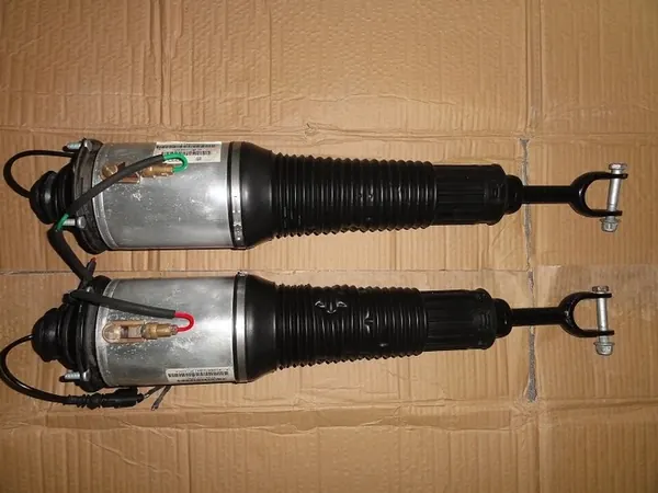 AIRMATIC Ammortizzatore AUDI A8 2009 image 3