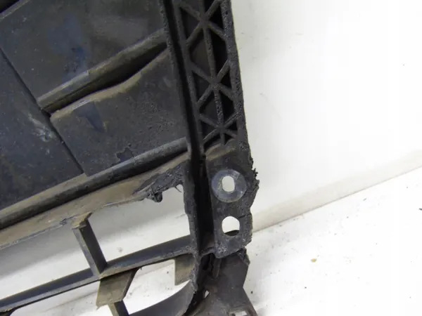 OEM 8K0853651E Frontstoßstangengrill für Audi A4 B8 image 9