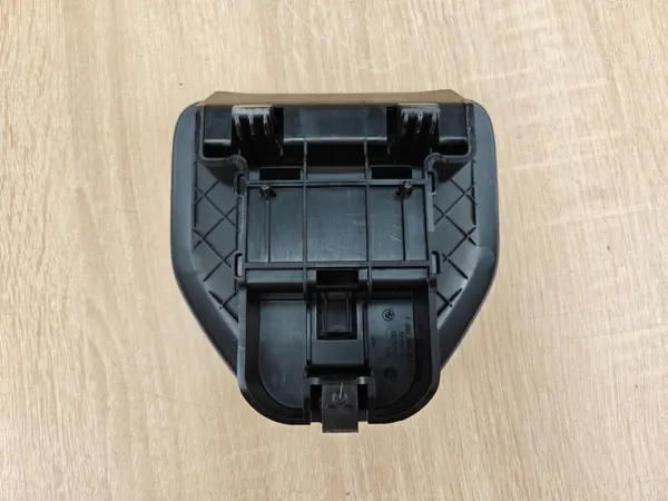 Support triangle de signalisation OEM 7383584 BMW G30 G11 G12 image 3