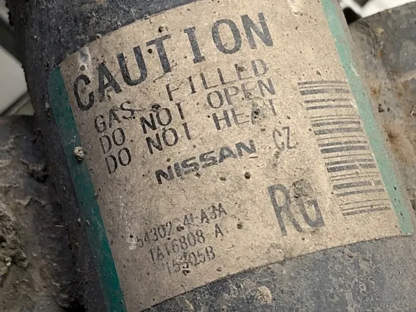 Amortizzatore Anteriore Destro con Molla Nissan Qashqai J11 image 5