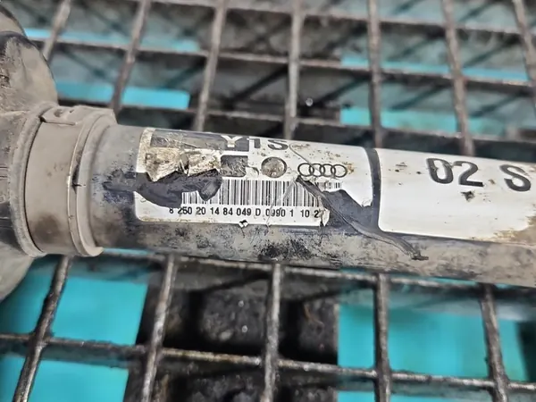 Vänster Framhjulaxel Audi A4 B8 2.7 TDI Automat OEM image 6