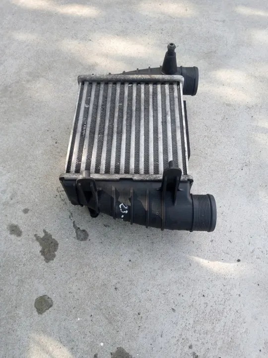 Intercooler Audi A4 B7 2.0 TFSI 8E0145806M image 5