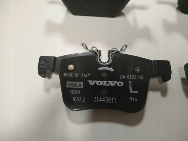 Bromsbelägg bak OEM 31445621 för Volvo S90 V90 image 6