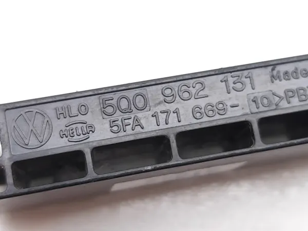 Antenne intérieure Skoda Kodiaq OEM 5Q0962131 (2017-2023) image 7