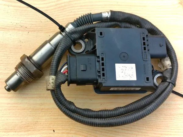 Lambda-Sonde OEM 059906261D für VW T6, Audi, Skoda image 2