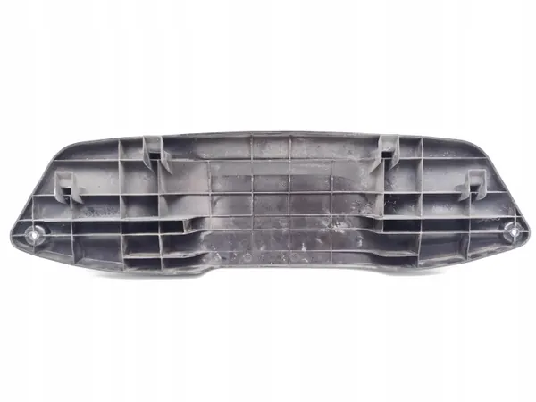 Volvo V40 Jäähdyttimen ritilä OEM 31370223 (2017-2019) image 4