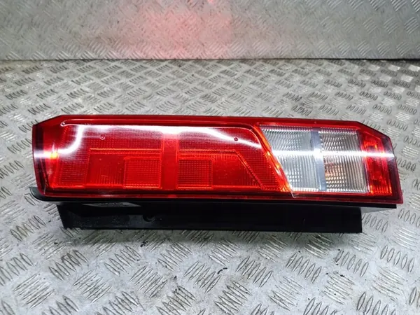 Luz Trasera Derecha Volkswagen Crafter II MAN TGE 7C0945096J image 2
