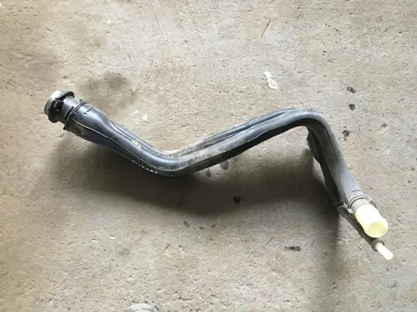 Kraftstoff-Einfüllstutzen Suzuki Vitara III OEM 4093102 4093106 image 4