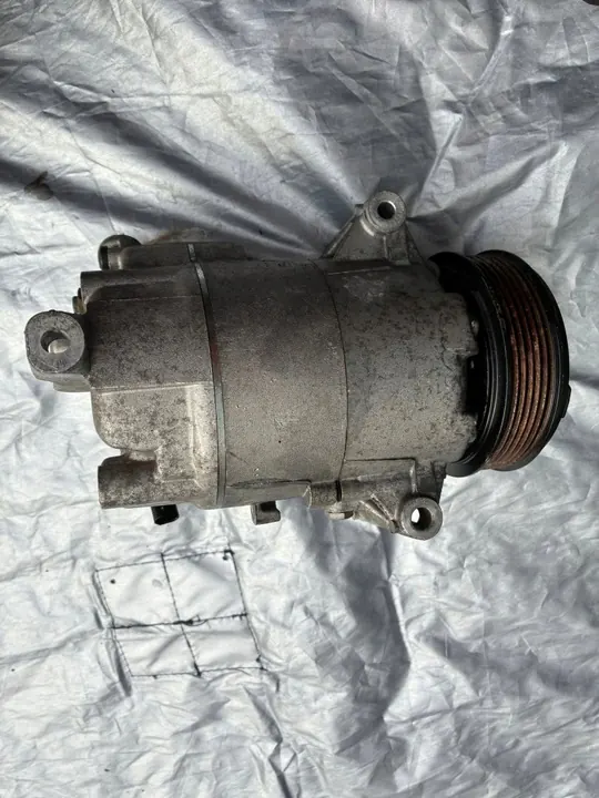 OPEL ASTRA J MERIVA B 1.4 AC Kompressori 13412251 image 2