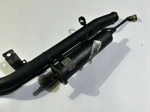 Täyttökaula OEM 52030201AE Jeep Wrangler JL:lle image 8