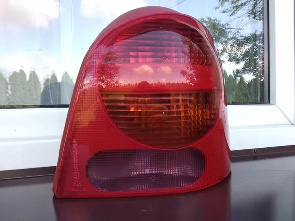 Lámpara Trasera Derecha Renault Twingo I 93-07r OEM 7700426320 image 3