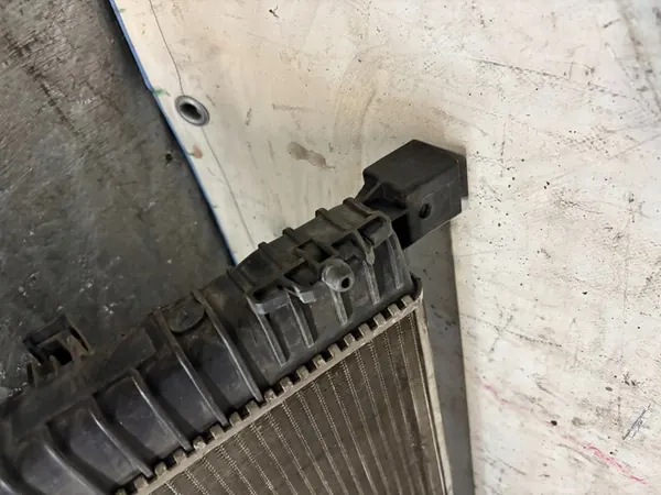 Mercedes-Benz OE A2035001103 Waterkoeler image 5