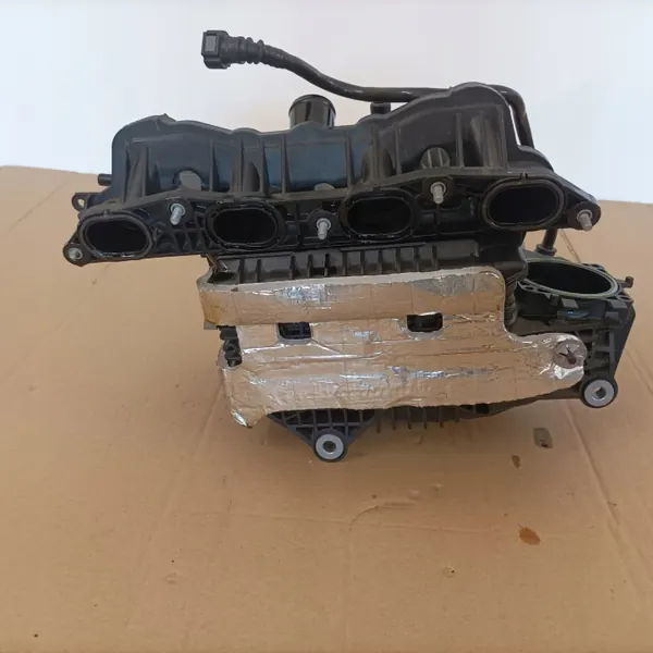 Colector de admisión OEM 05281983AA Jeep 2.0T image 7