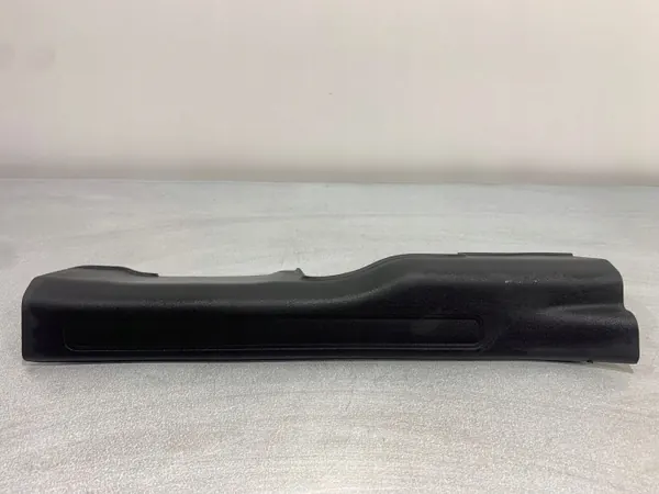 Mitsubishi Outlander dörrtröskelskydd OEM FBZ18415 image 4