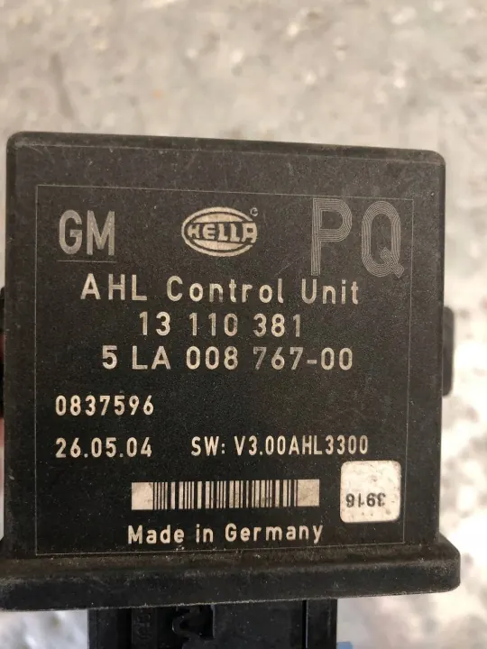 Xenon-kääntömooduli OEM 13110381 Opel Astra H:lle image 3