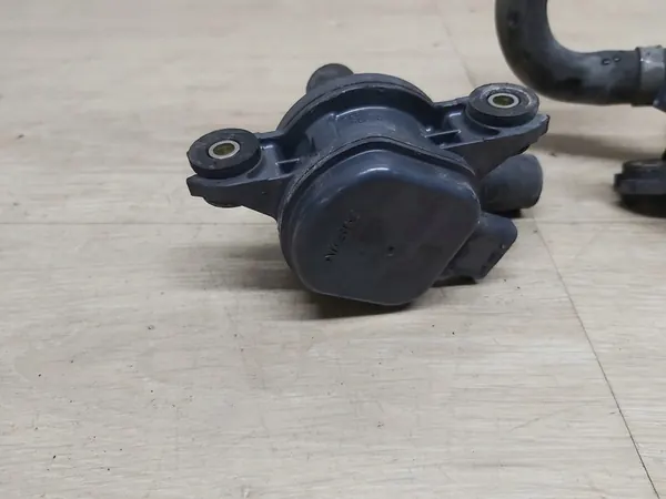 Toyota Prius IV C-HR Corolla RAV4 Water Pump G9040-47040 image 2