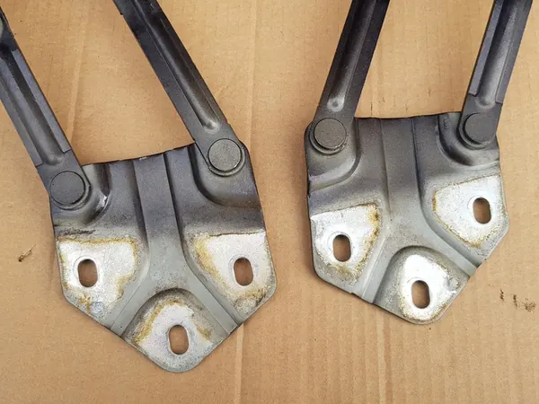 Juego de bisagras de capó - VW Touran I / Caddy III 2003-2015 - LC9Z image 5