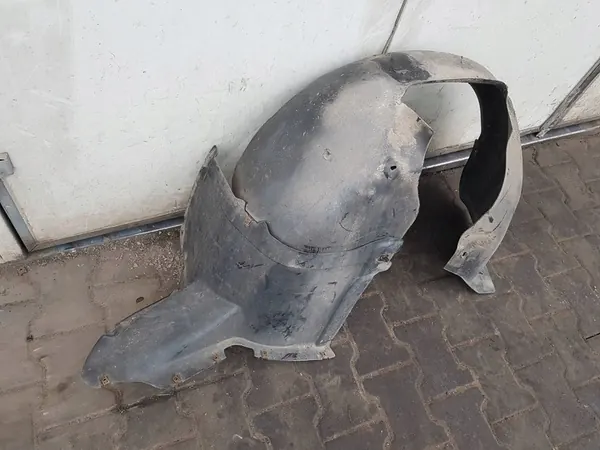 VW JETTA GOLF VI Etu Oikea Lokasuoja 1K5805978B image 3