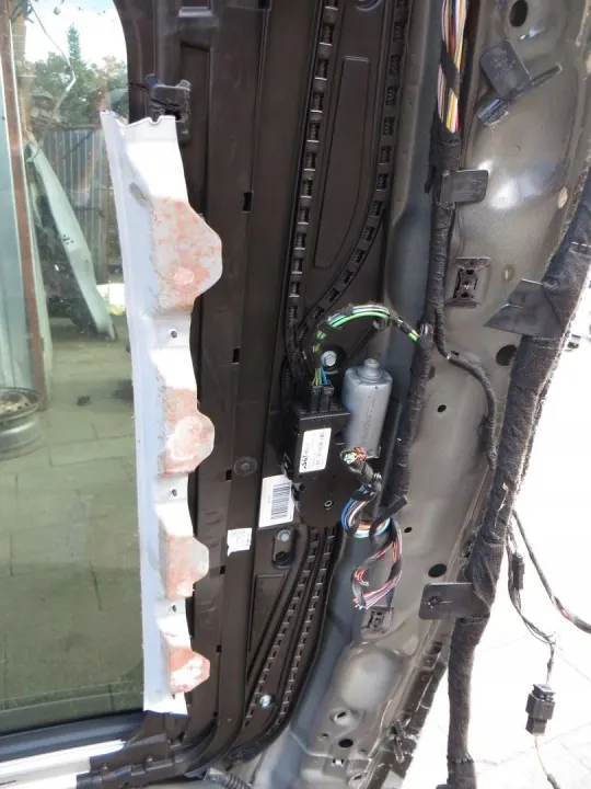 Techo Panorámico BMW X1 F48 OEM 161/003 - Usado image 6