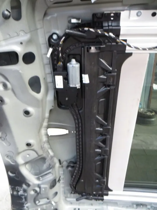 Techo Panorámico BMW X1 F48 OEM 161/003 - Usado image 7