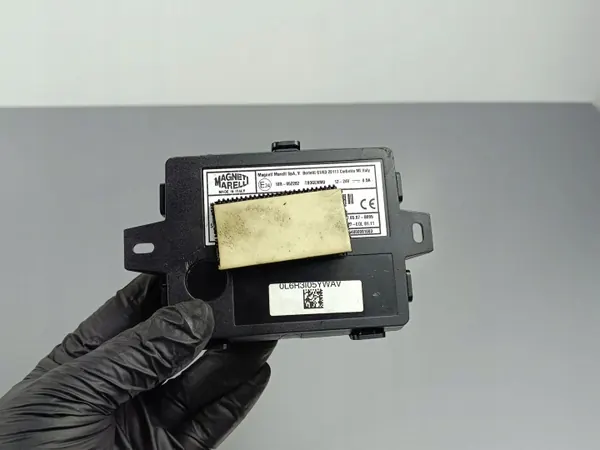 Jeep Cherokee 2019 Styrkontroller OEM 070507B005 image 3