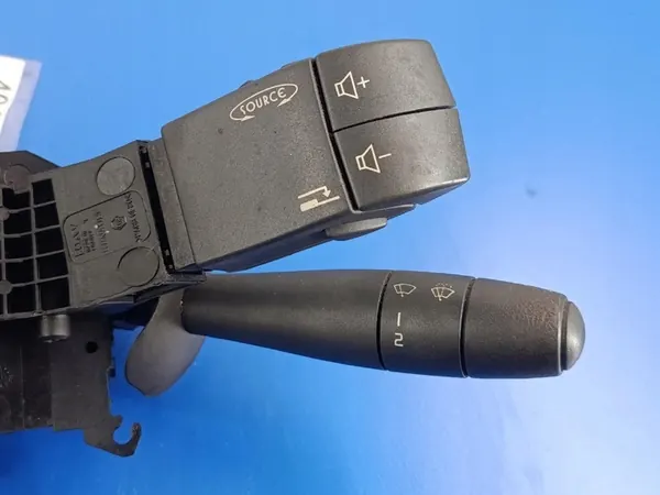 RENAULT TRAFIC II LIFT 2.0DCI Schakelaar 8200490948 image 6