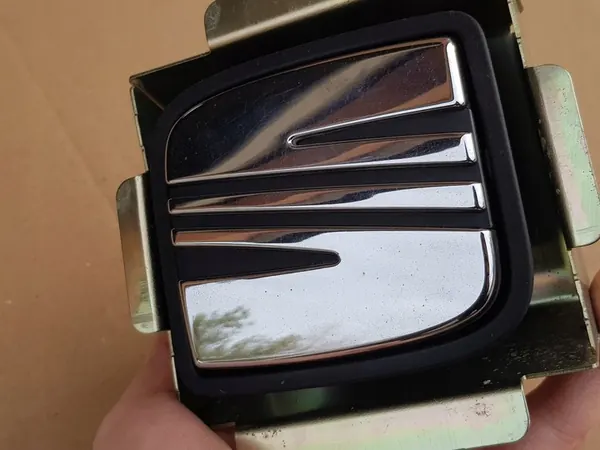 Takaluukun kahva / SEAT Leon II - Altea - Ibiza IV - Exeo image 4